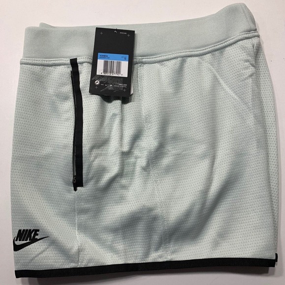 Nike Pants - Nike Air‎ Tech Pack WOMEN Running 885669-006 Medium